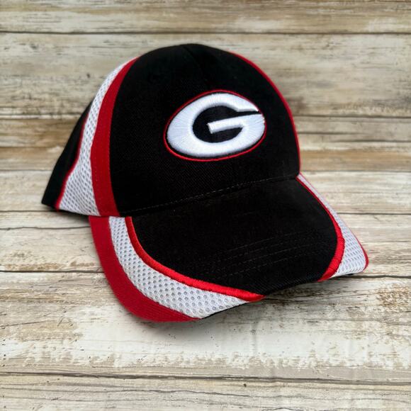 Ga Bulldogs UGA Hat Ball Cap Captivating Headgear Adjustable One Size Black Red - Picture 1 of 9